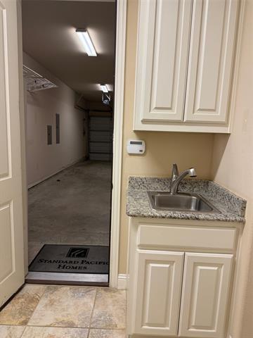 Building Photo - 627 Westhaven Rd