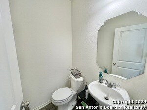 Building Photo - 4931 Jovian