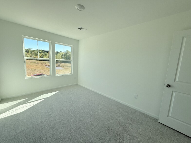 Building Photo - 110 Florida St