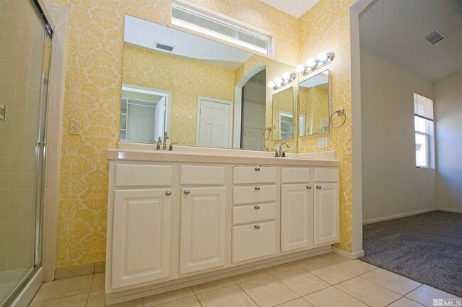 Building Photo - 1167 Tule Dr