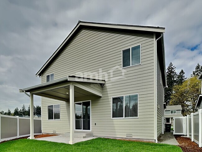 Building Photo - 7636 Verona Lp SW