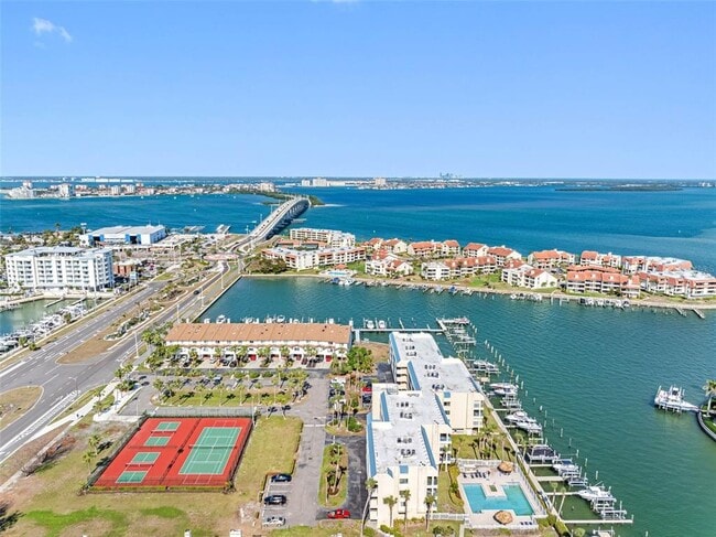 Building Photo - 363 Pinellas Bayway S