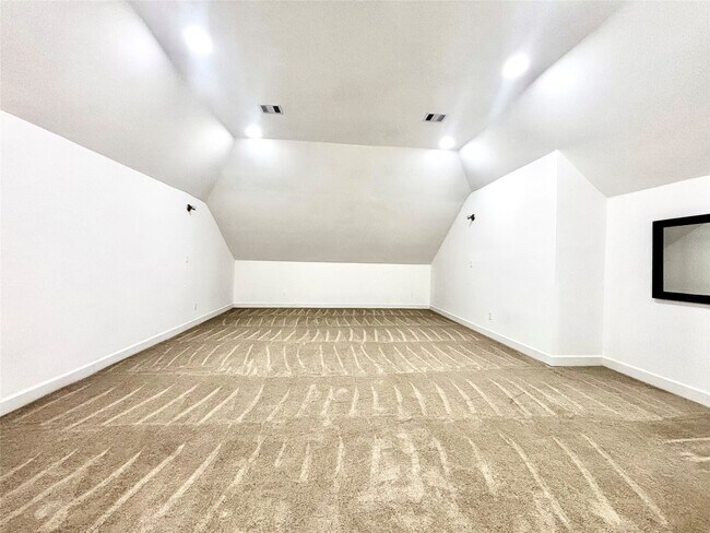 Building Photo - 13326 Lake Chesdin Rd