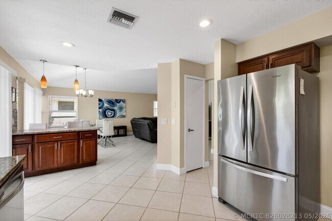 Building Photo - 2034 NW 52nd St