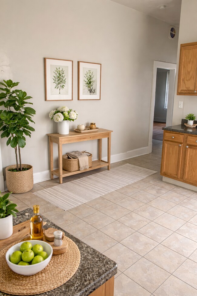 Building Photo - Kentucky Blue House Available in August 2025!