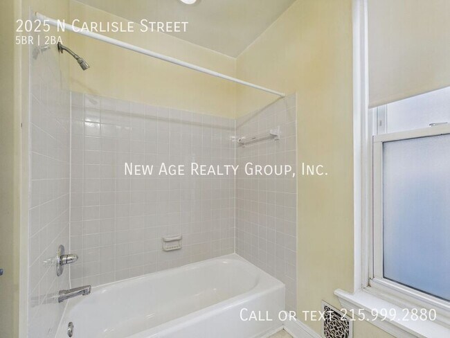 Building Photo - 2025 N Carlisle St