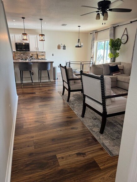 Building Photo - 5573 Geiger Estates Dr