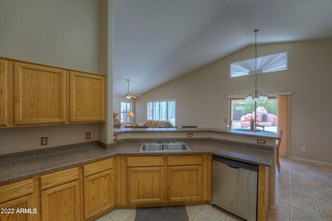 Building Photo - 35714 7th Ave