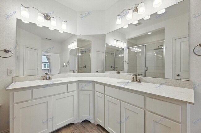 Building Photo - 4270 Cascade Sky Dr