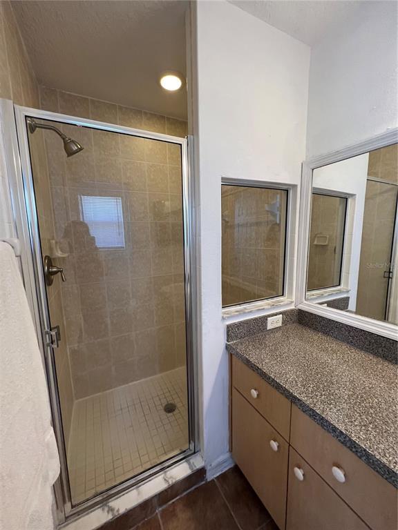 Building Photo - 1205 S Beach Cir