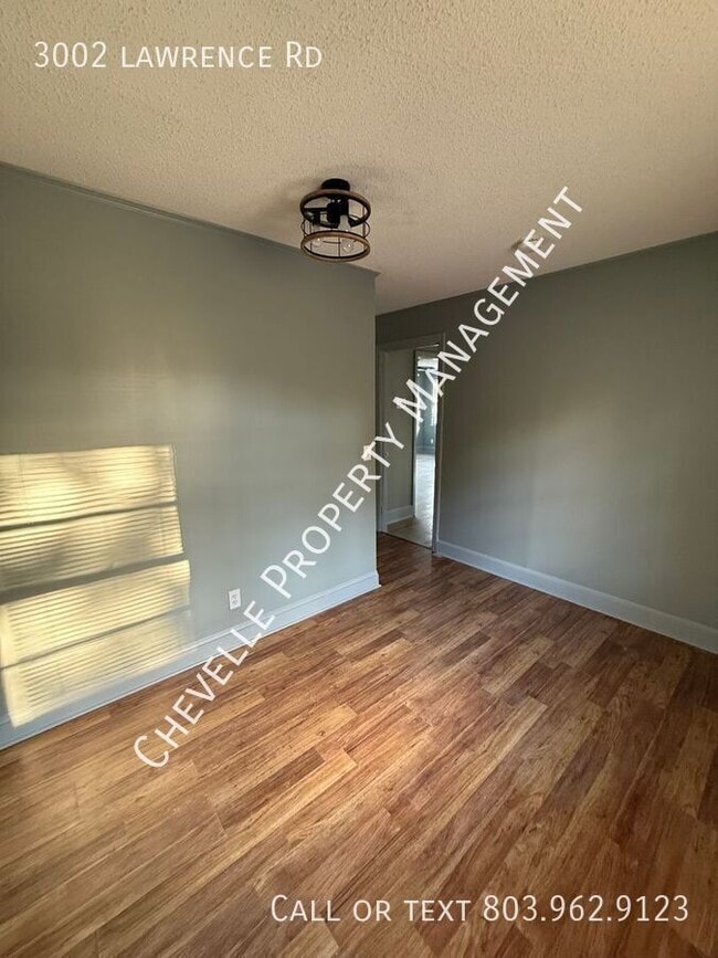 Building Photo - 3002 Lawrence Rd