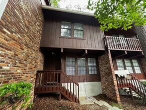Building Photo - 797 Timberway Ct
