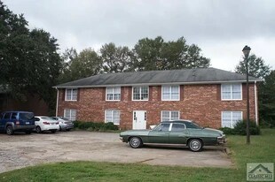 Building Photo - 120 Barrington Pl