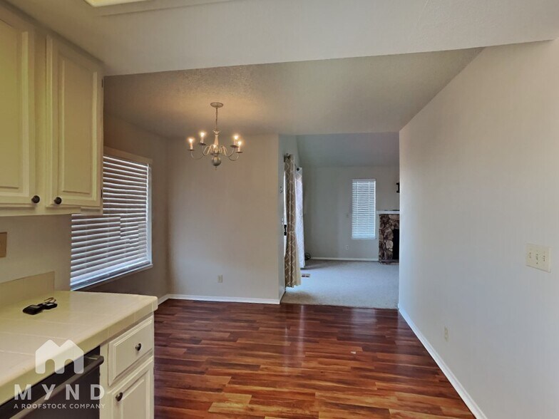 Building Photo - 3428 Ridgecrest Ct