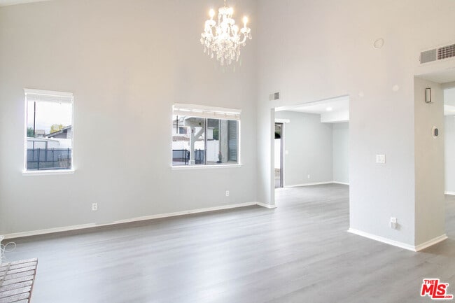 Building Photo - 45809 Evelyn Ct