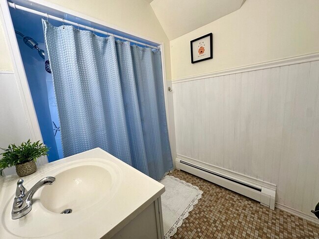 Building Photo - 60 Franklin St