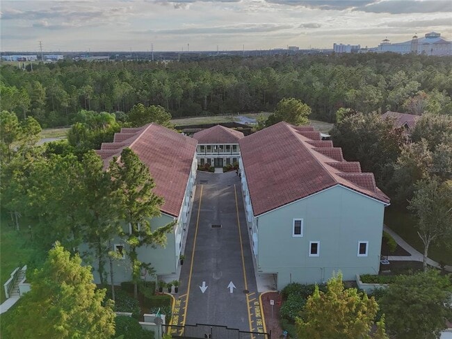 Building Photo - 14525 Damai Ln