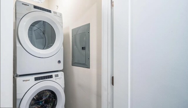 Building Photo - 1328 Nectarine St