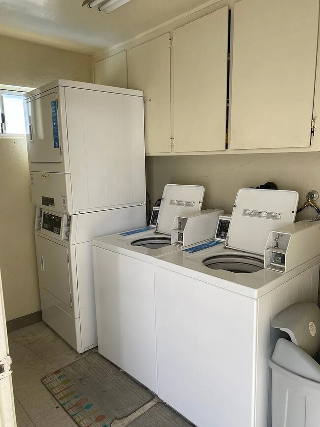 Building Photo - 4218 46th St