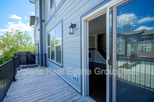 Building Photo - 8239 Bostic Dr