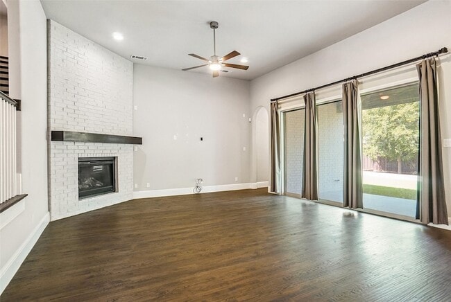Building Photo - 830 Redstem Dr