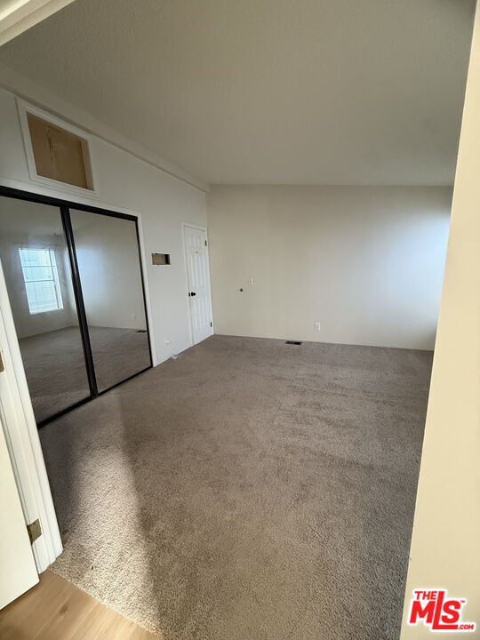 Building Photo - 3150 Stone Ave