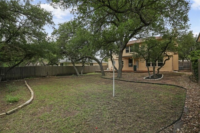 Building Photo - 2604 Stenson Dr