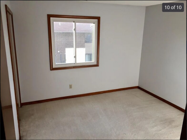 Building Photo - 5615 Baronswood Cir