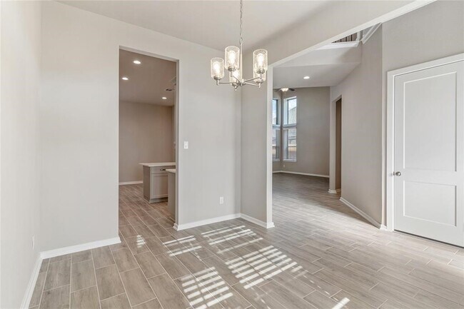 Building Photo - 4207 Maple Glen Dr