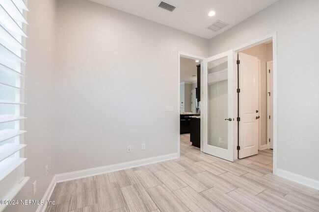 Building Photo - 3085 Danube Ct