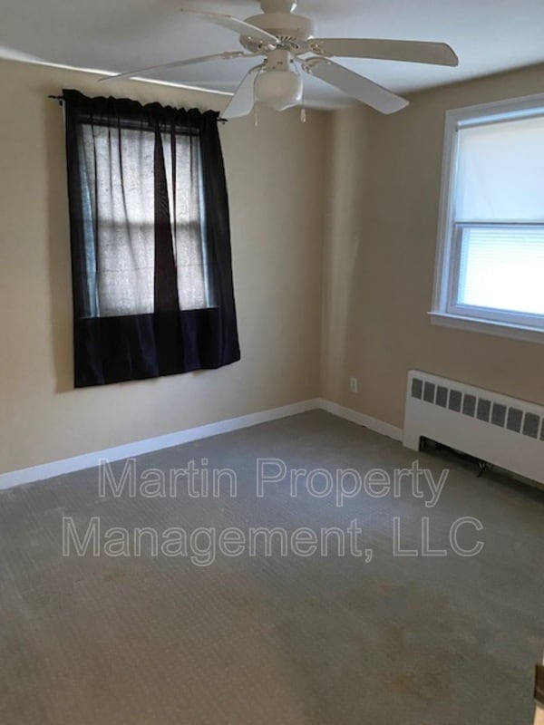 Building Photo - 50 Neillian St