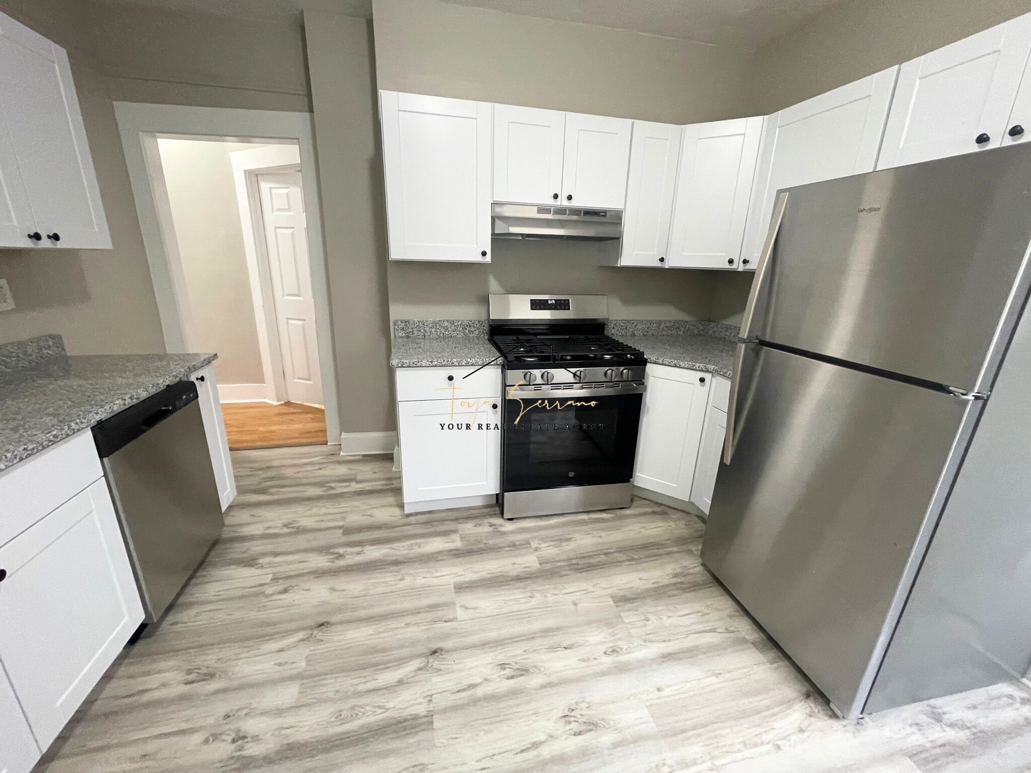 Building Photo - 6 Bowdoin Park