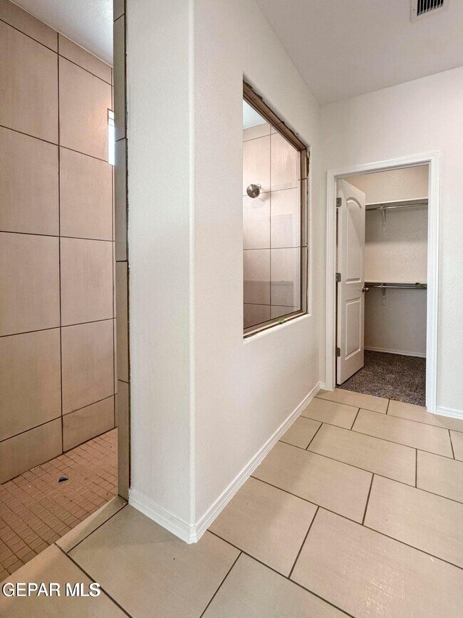 Building Photo - 15216 Hunch Ct