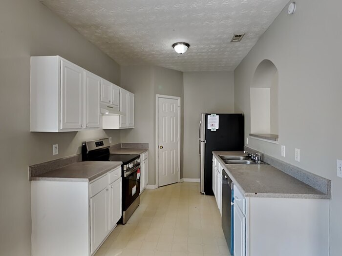 Building Photo - 4105 Robin Cir