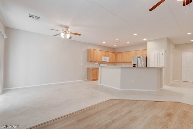 Building Photo - 2551 Moonlight Valley Ave