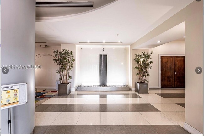 Building Photo - 3000 S Ocean Dr