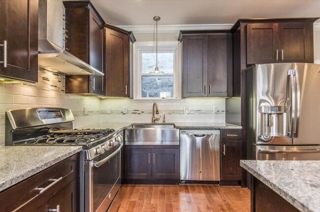 Building Photo - STUNNING NEW-CONSTRUCTION 4-BED, 3-BATH W/...