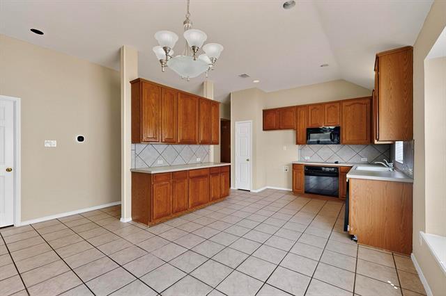 Building Photo - 9229 Azinger Dr