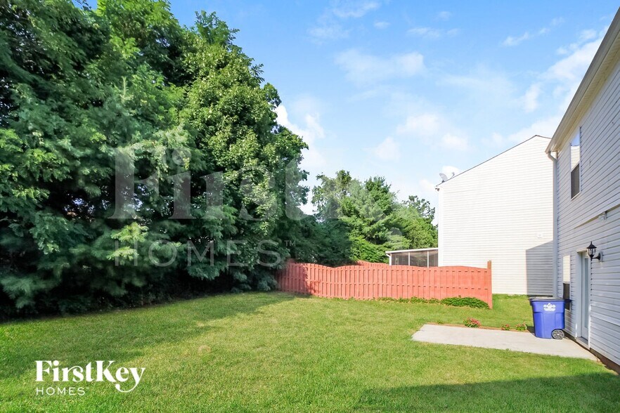 Building Photo - 5367 Liberty Hall Cir