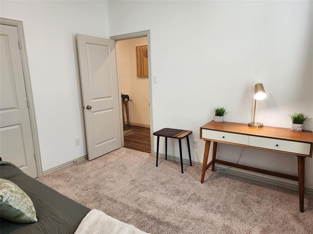 Building Photo - 4704 Haltom Rd