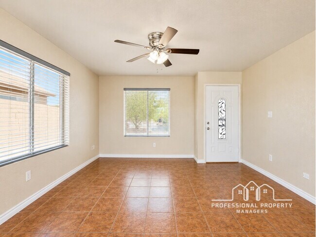 Building Photo - “Cozy 3-Bedroom, 2-Bathroom Home in Desert Oasis”