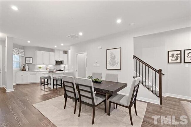 Building Photo - Townhome with Fenced Yard & 2 Car Garage!!