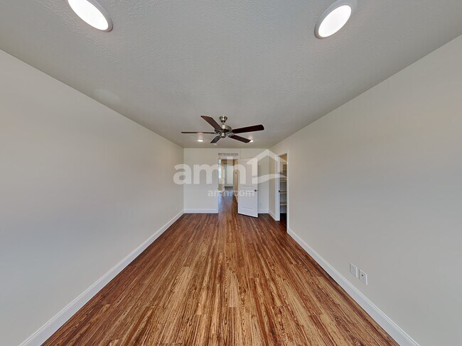 Building Photo - 2694 W 3340 S