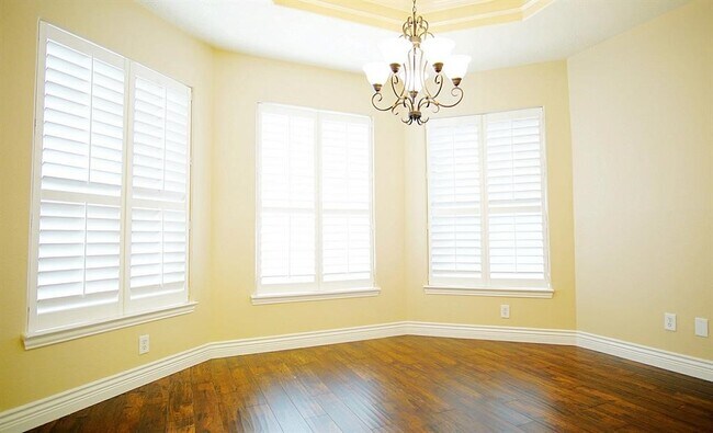 Building Photo - 4215 Sand Terrace Dr