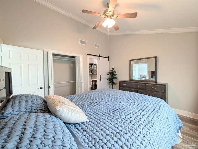 Building Photo - 14100 River Rd