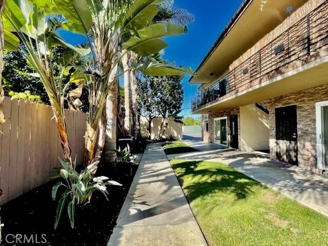 Building Photo - 12425 Harris Ave