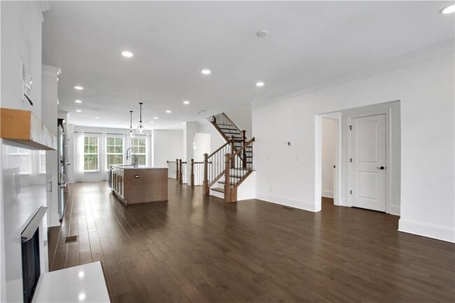 Building Photo - 1278 Linden Ct