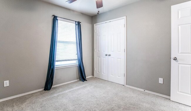 Building Photo - 4500 Lacebark Ln