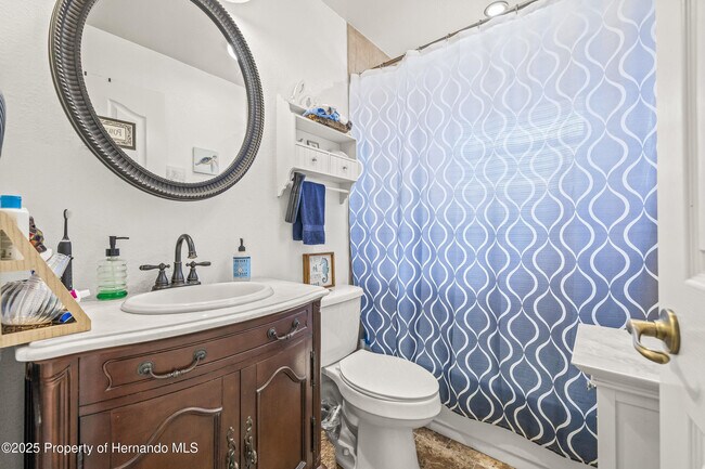 Building Photo - 4052 Montano Ave