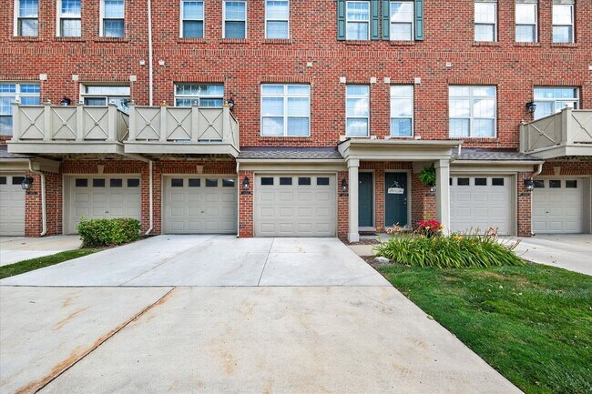 Building Photo - 39763 Rockcrest Cir